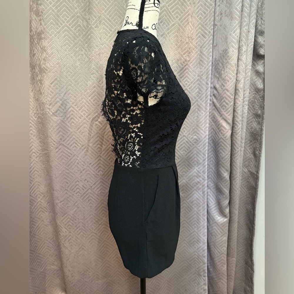 Dynamite Lace Romper - Picture 3 of 4
